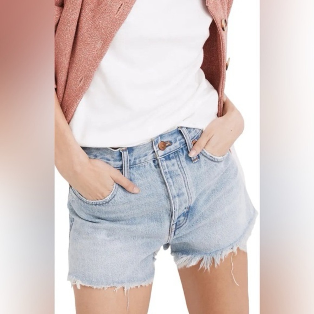 Madewell Relaxed Denim Mid Rise Frayed Hem Women Shorts 30